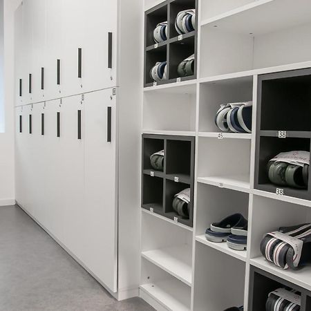 Av-2 Capsule Hotel Kyiv Exterior photo